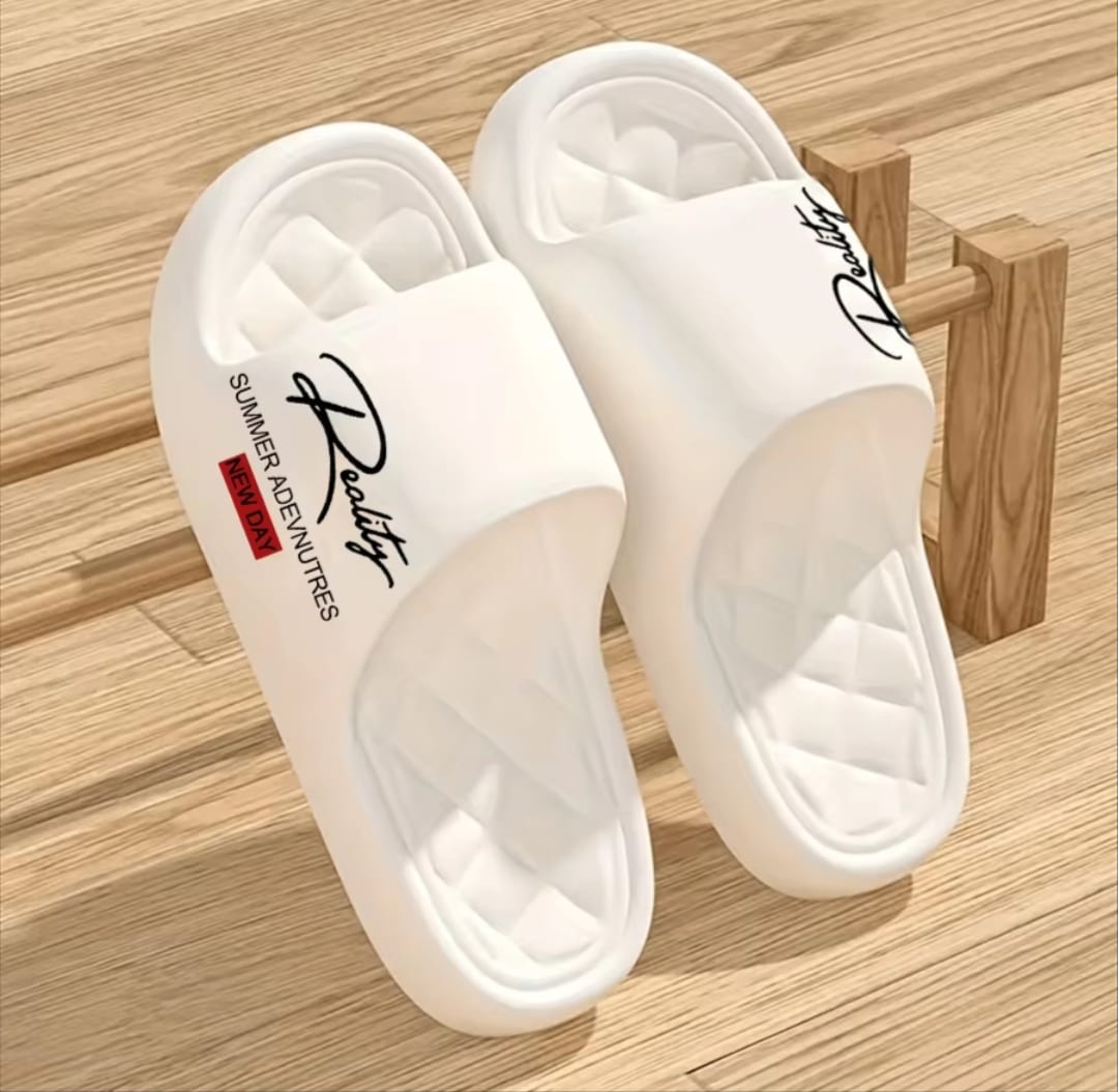 Summer innovative design EVA men's shoes, soft and lightweight home slippers, suitable for indoor and outdoor leisure activities